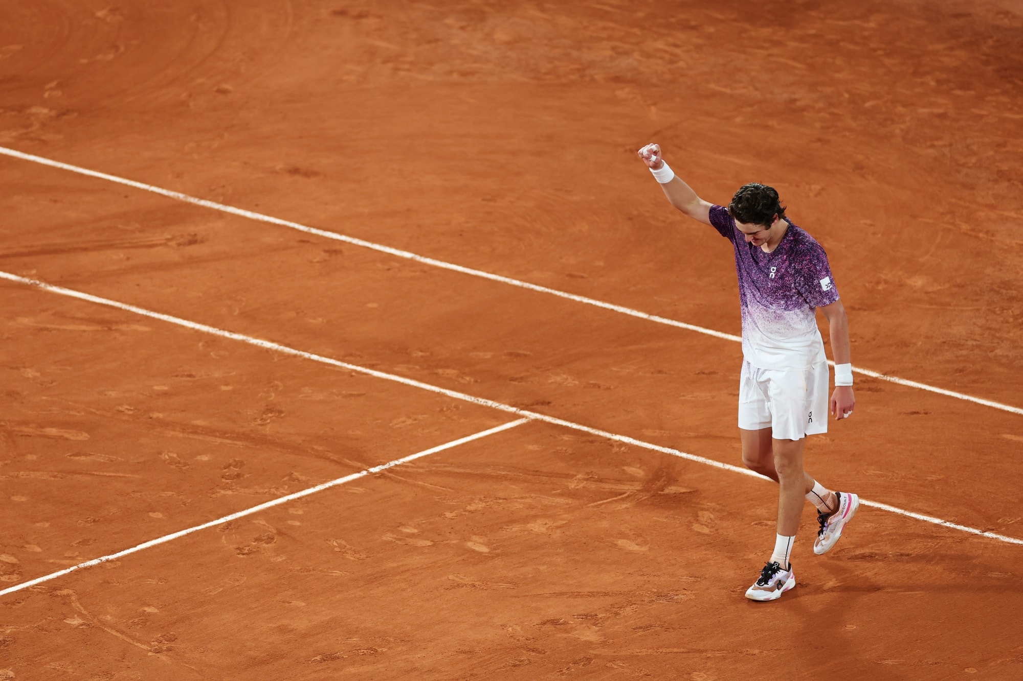 João Fonseca é 1º brasileiro a ir às quartas de Roland Garros em 22 anos