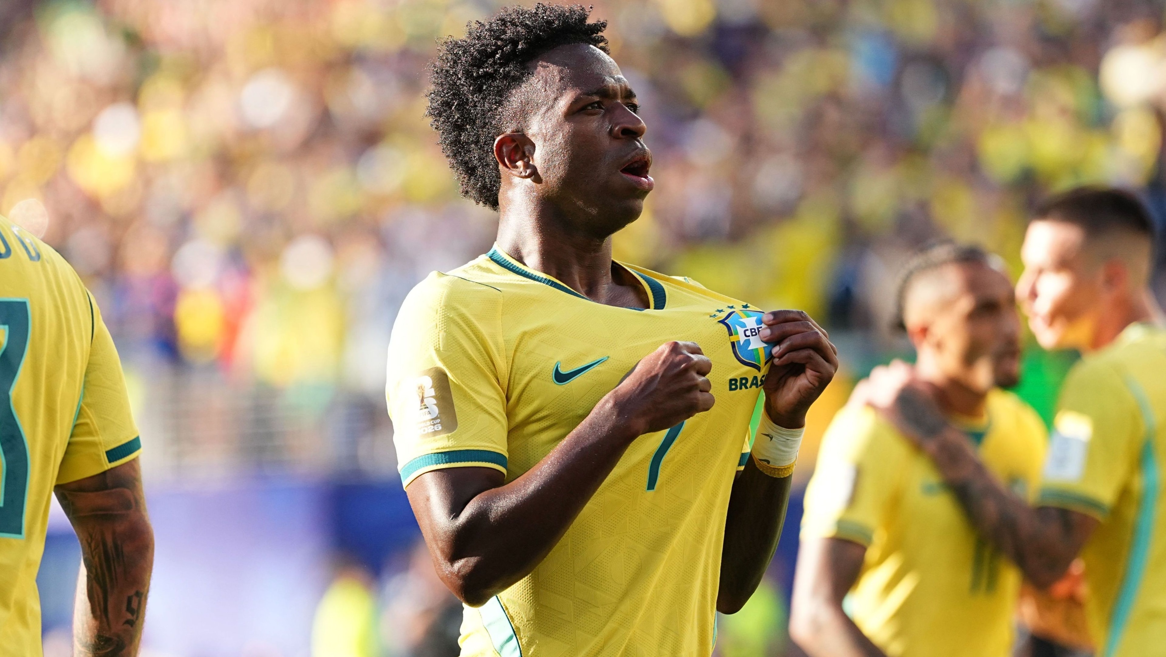 Após empate, Seleção treina com clima leve e sinaliza mudanças em campo