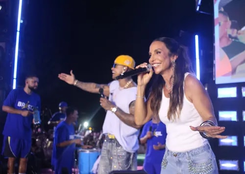 Ivete Sangalo se declara para Léo Santana após show: 'Meu irmão'