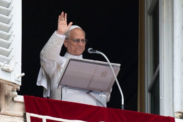 Papa visitará Uruguai, Argentina e Peru em novembro