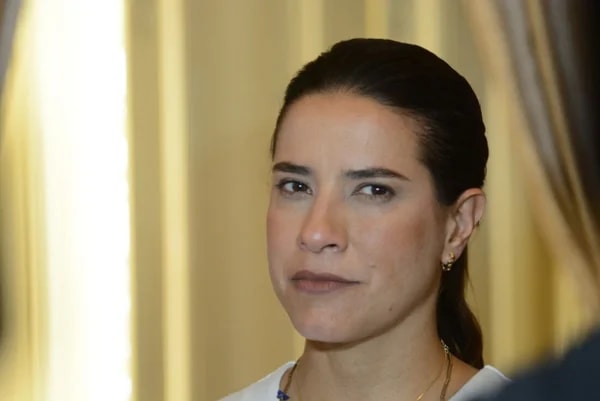 Ex-ministro da Fazenda doa para campanha de Raquel Lyra