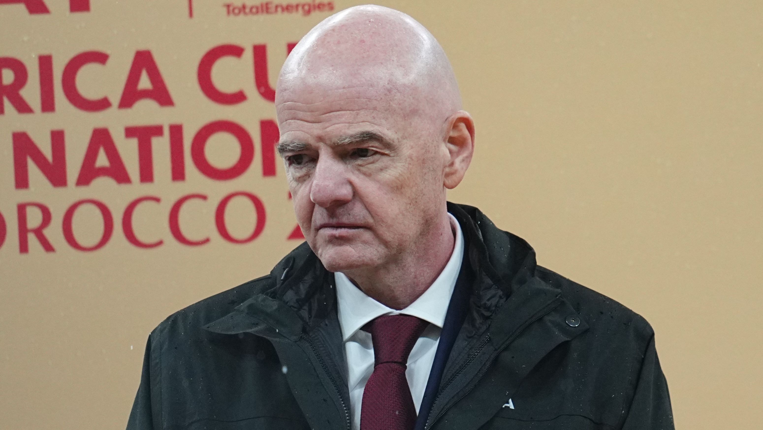 Arábia Saudita declara apoio a Gianni Infantino em meio a críticas