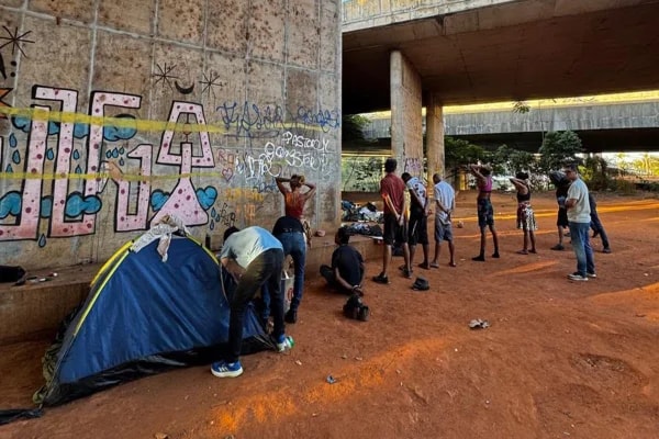 Operação prende 15 pessoas em pontos de tráfico de drogas na Asa Norte