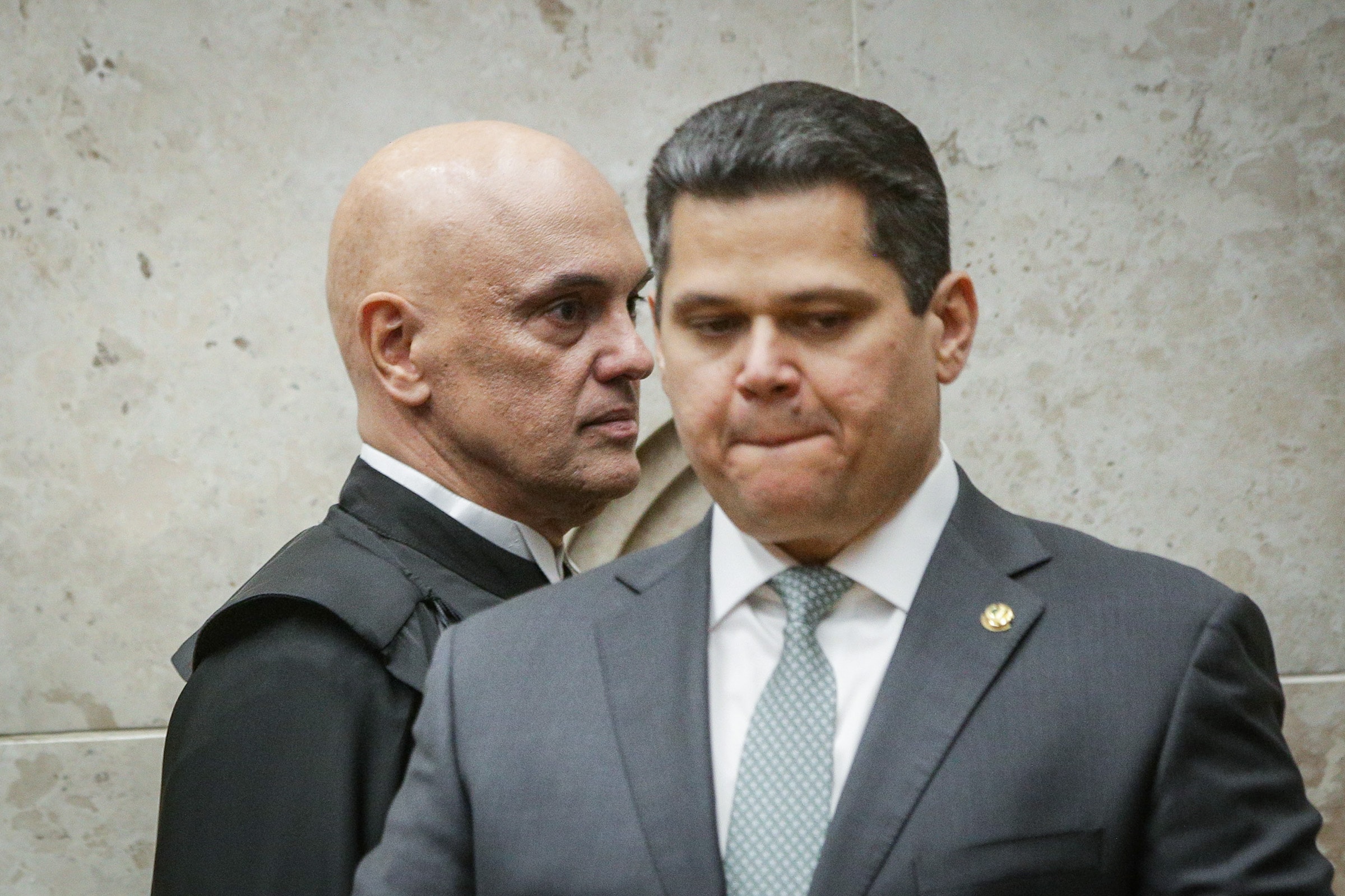 Alcolumbre sinaliza que não deve avançar com impeachment de Moraes