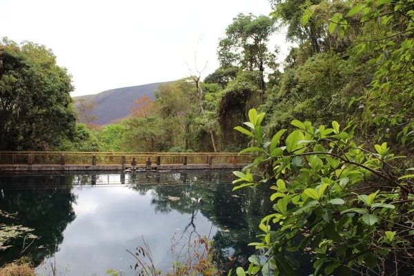 Lenda, poesia e tragédia: por que a Serra do Rola-Moça tem esse nome?