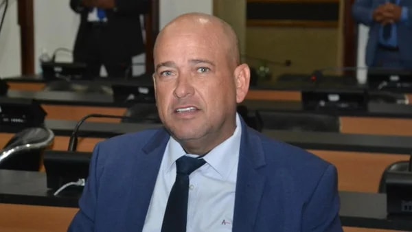 Preso e condenado a 36 anos, Binho Galinha registra candidatura no TSE