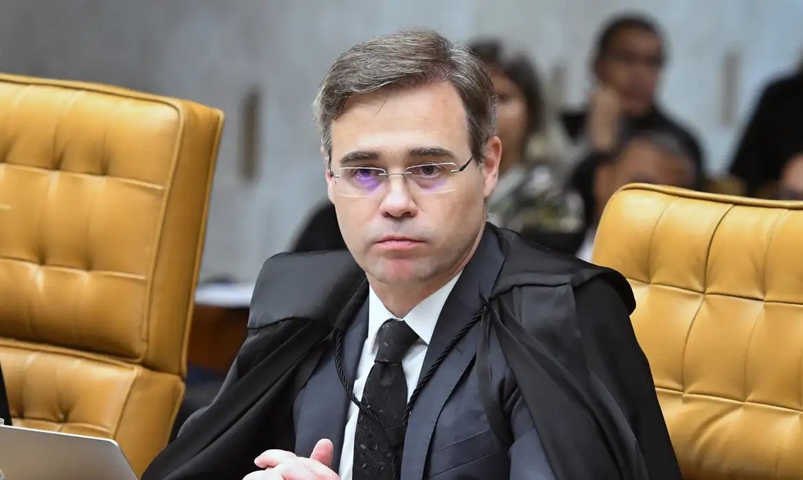 Mendonça homologa delação de empresário que gerava “dinheiro vivo” para Vorcaro