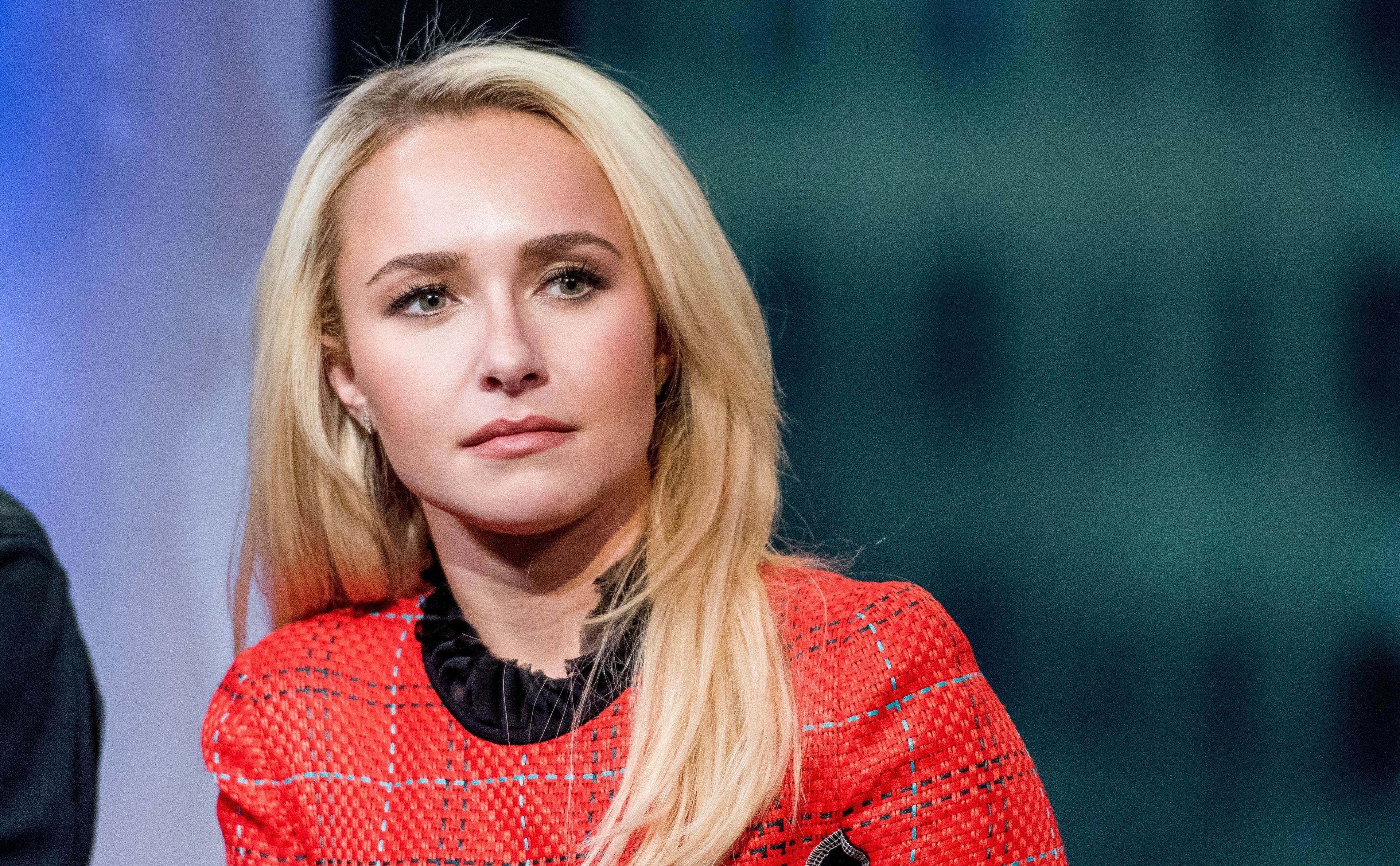 Hayden Panettiere: mãe e namorado não são chamados para homenagem, diz site