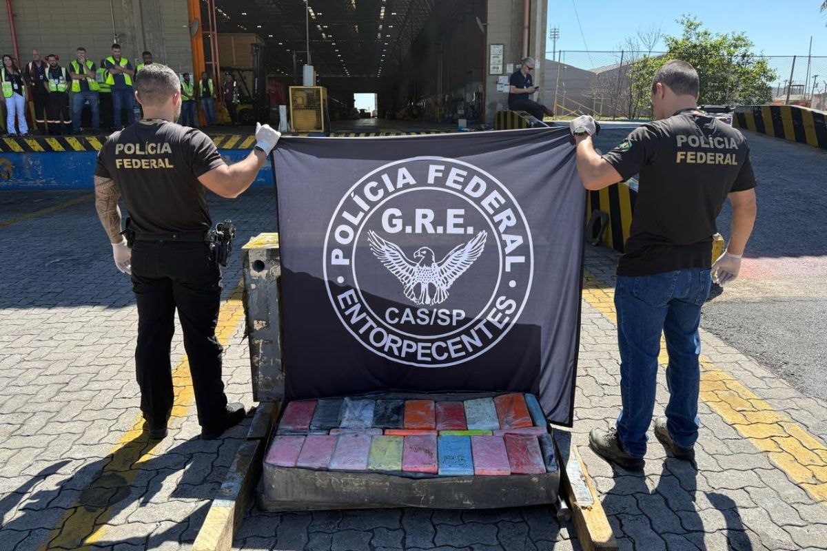 PF apreende 125 kg de cocaína escondidos em Viracopos que iriam à Espanha
