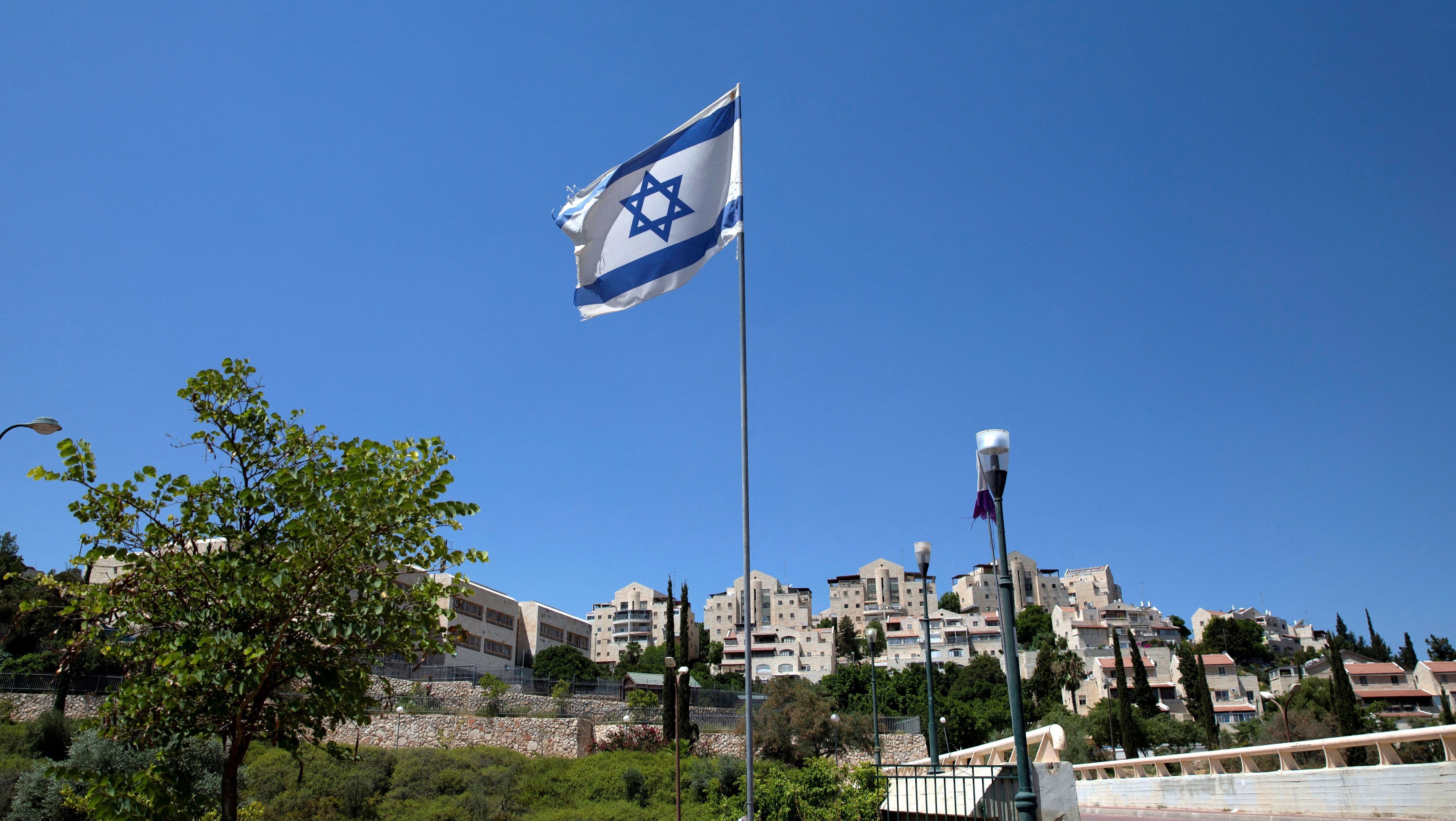 UE pede para Israel interromper plano de assentamentos na Cisjordânia