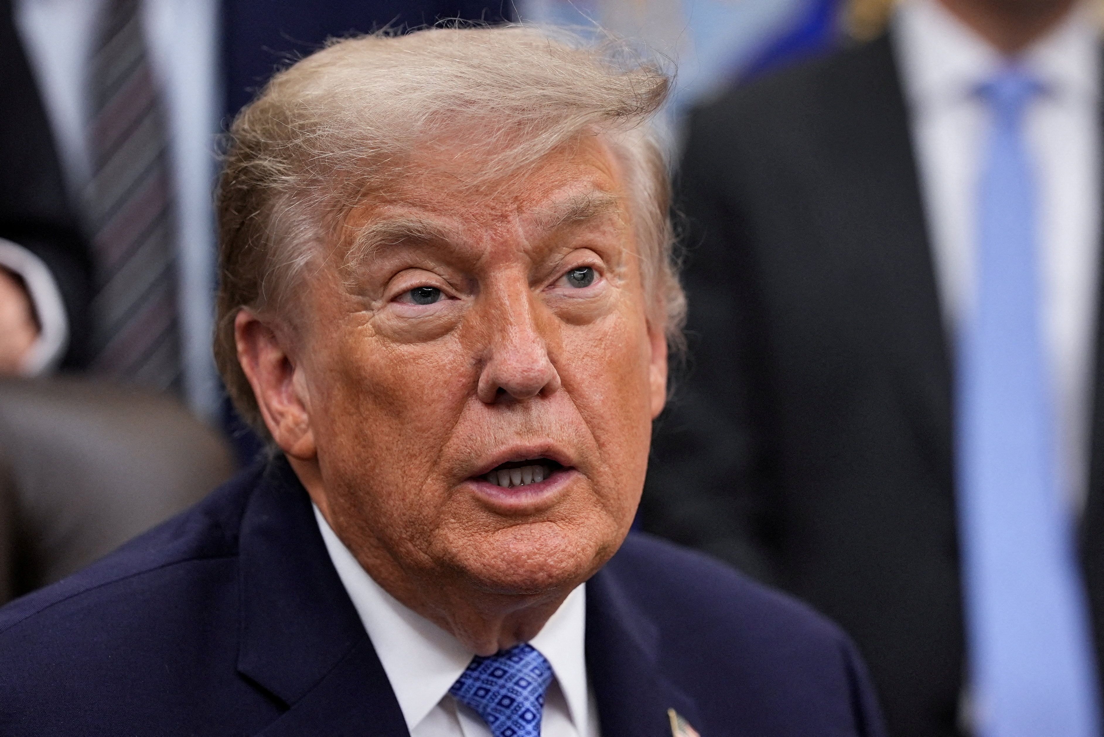 Trump diz que não há negociações com o Irã em andamento