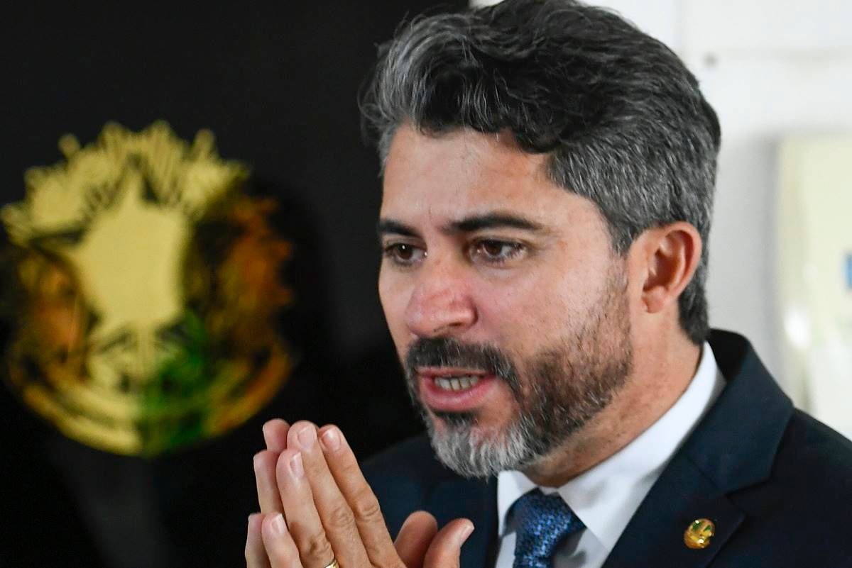 Aliado de Flávio diz que Datafolha surpreendeu "quem esperava tragédia"
