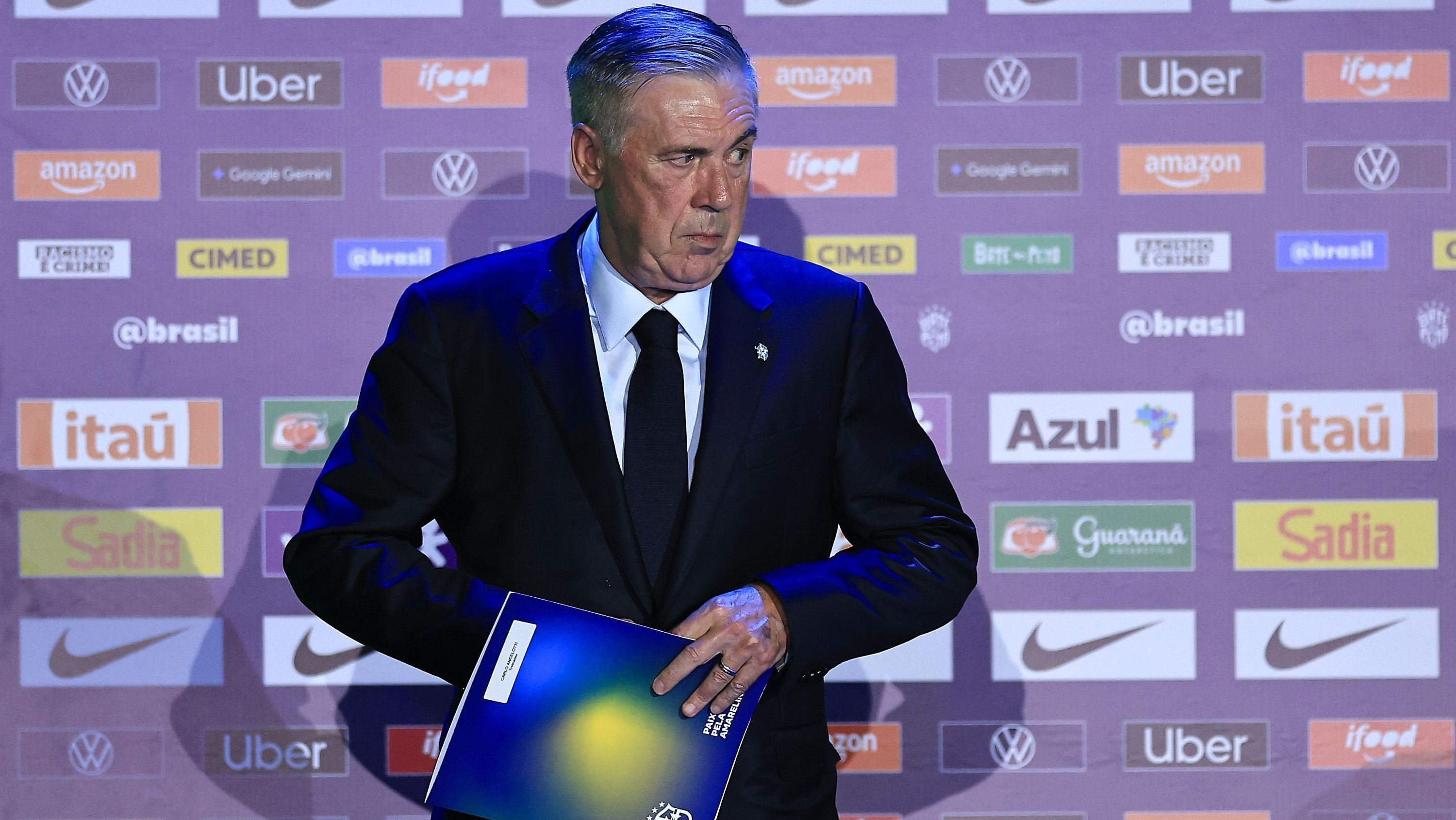 Convocado por Ancelotti, Éderson está perto de reforçar gigante europeu