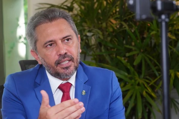 Aliados de Elmano veem vantagem de Ciro no debate sobre segurança