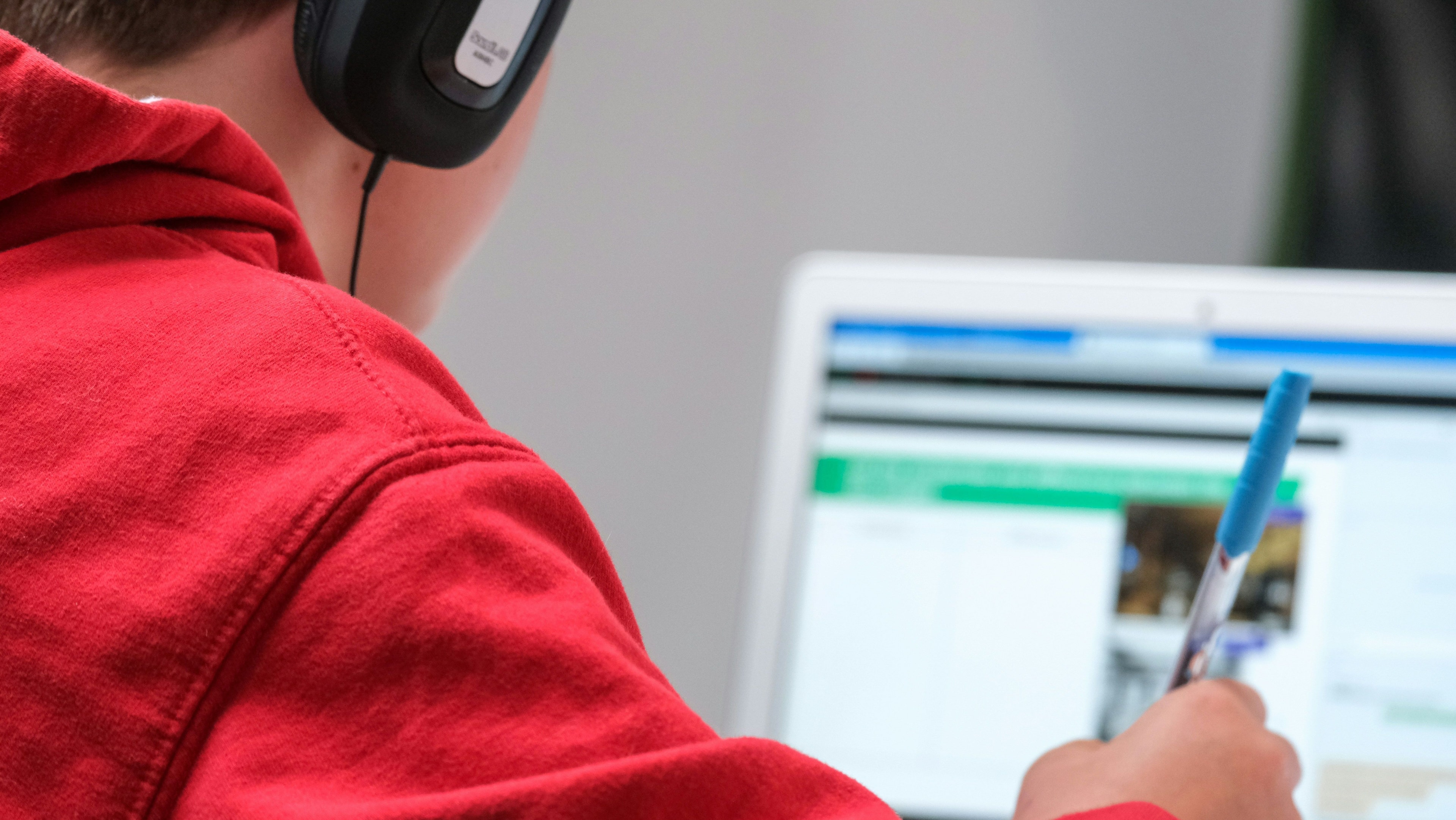 Instituto libera 150 vagas para curso gratuito de tecnologia para jovens