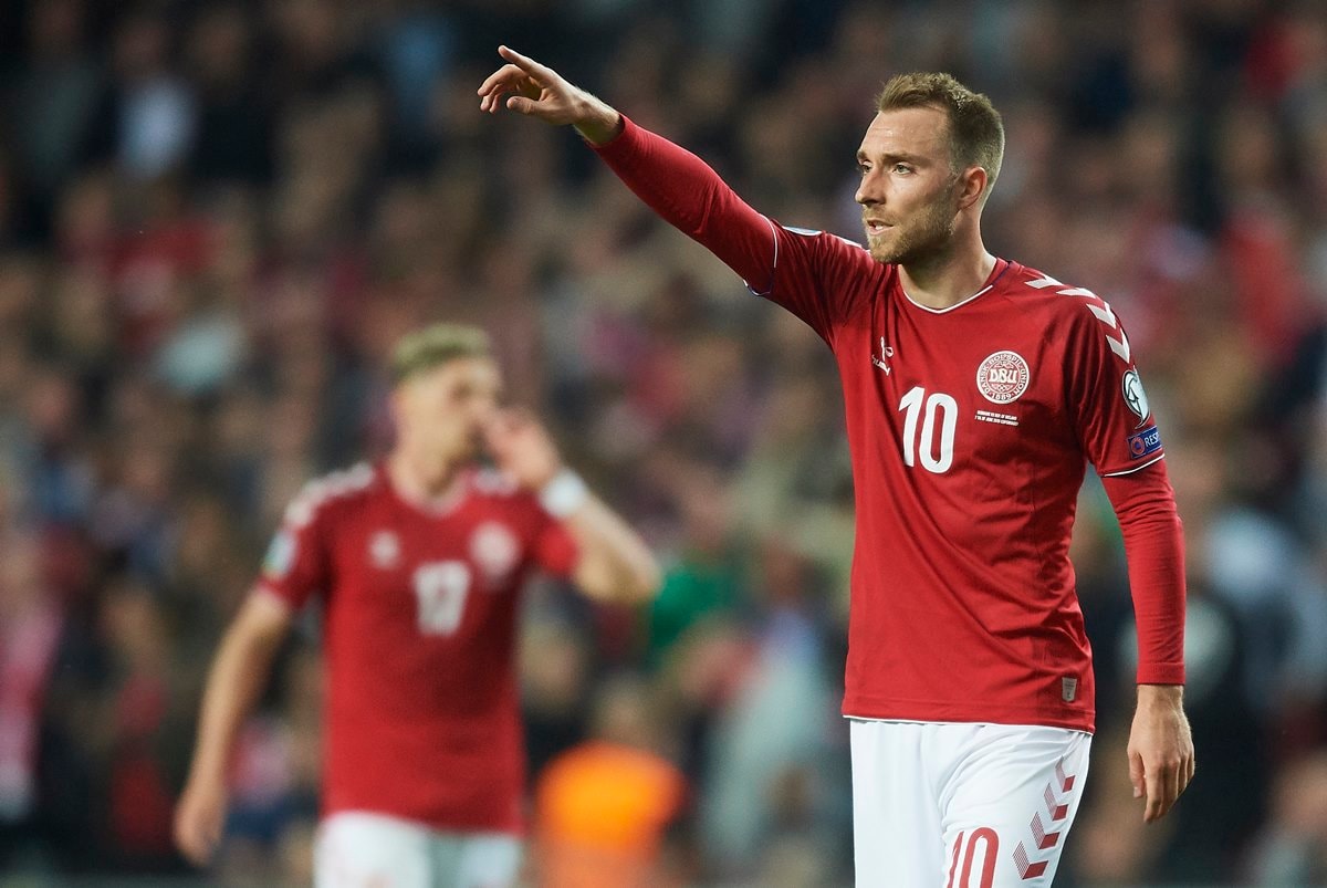 Dinamarca atualiza estado de Eriksen após colapso em campo; confira