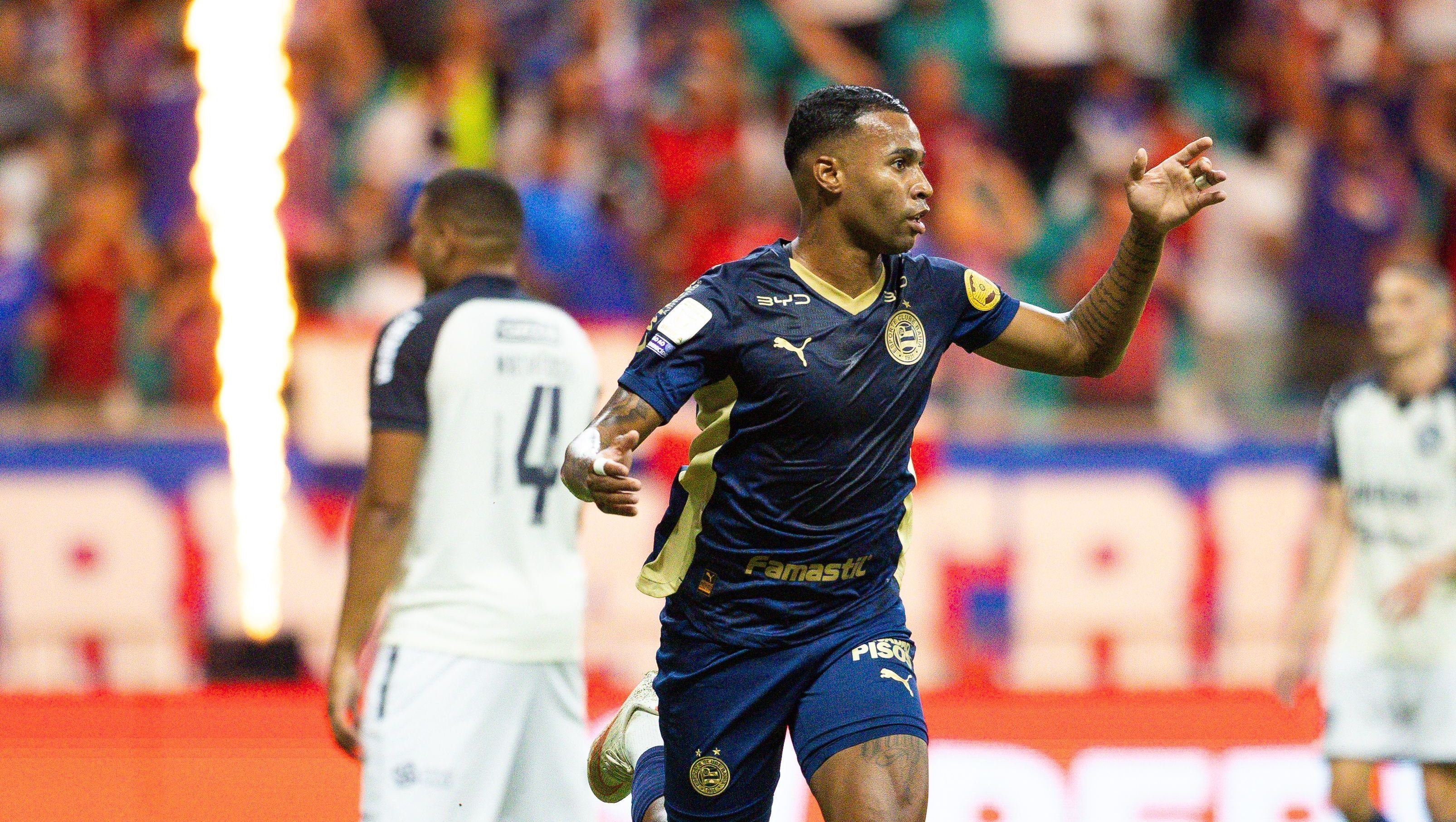 Remo demite Léo Condé após derrota para o Bahia no Brasileirão