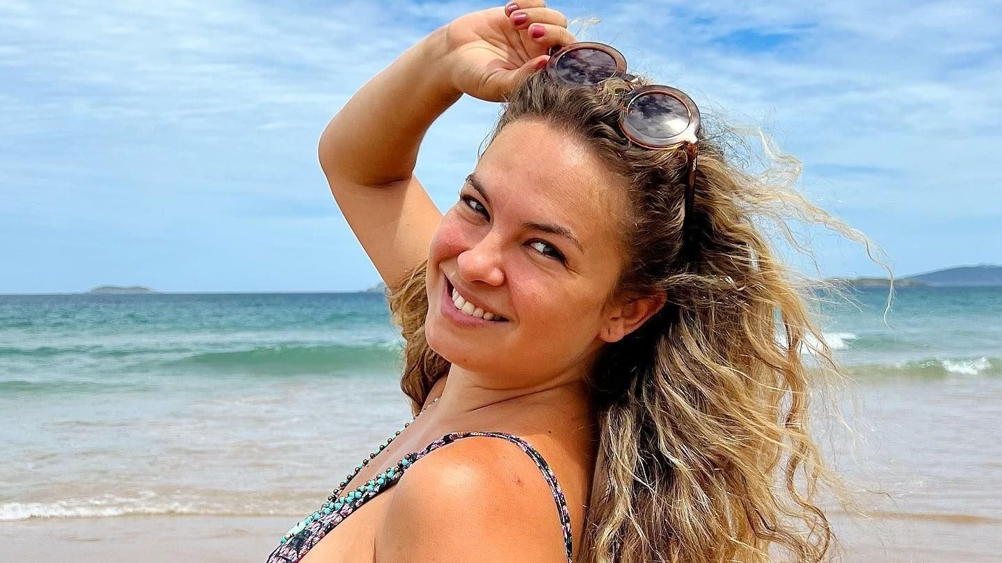 Elenco de “Rebelde” brasileiro se reúne em velório de Lua Blanco; veja