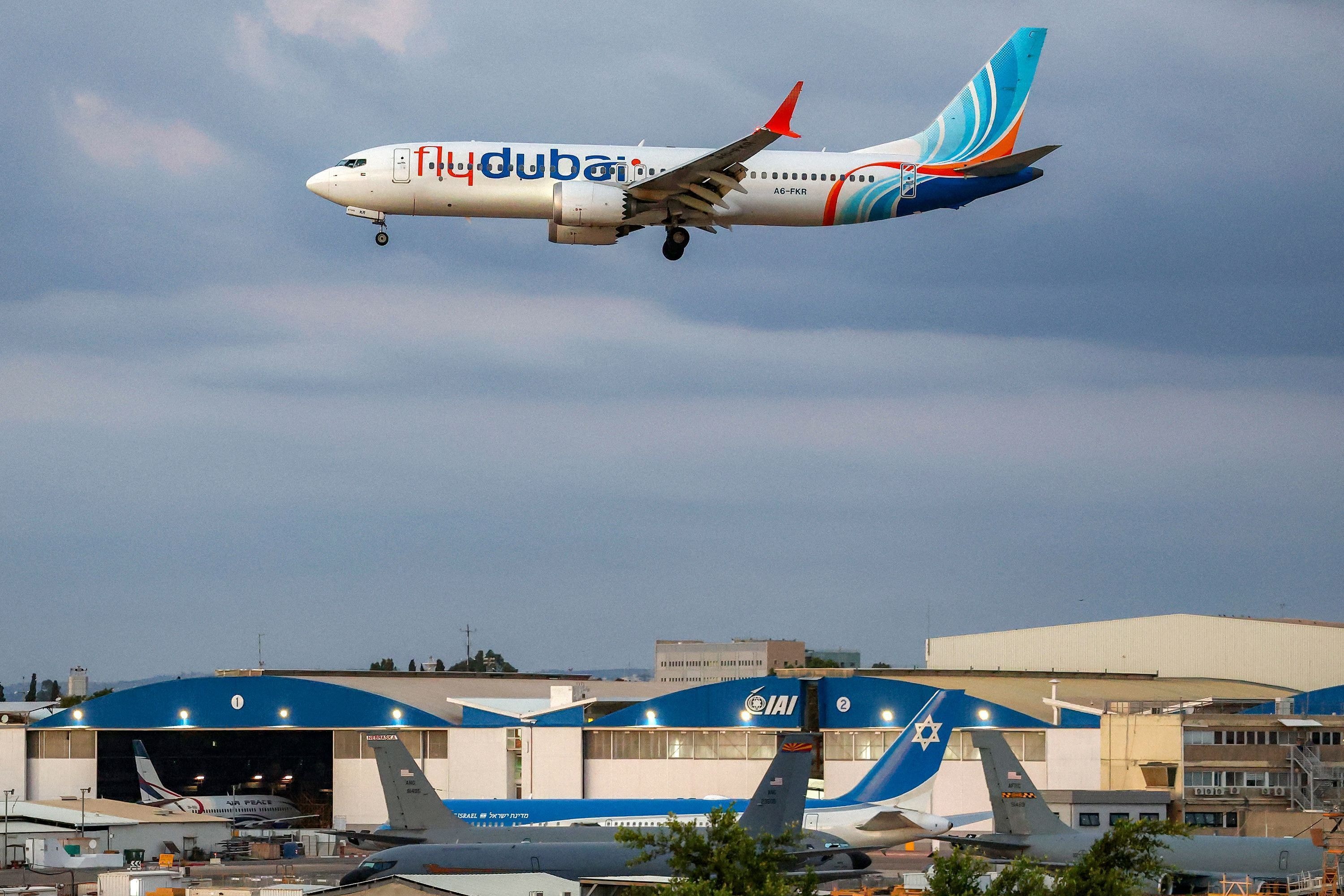 Presidente de Israel deve homenagear passageiros de voo da Flydubai