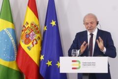 'Tenho muitas preocupações no Brasil para me preocupar com a Venezuela', diz Lula na Espanha