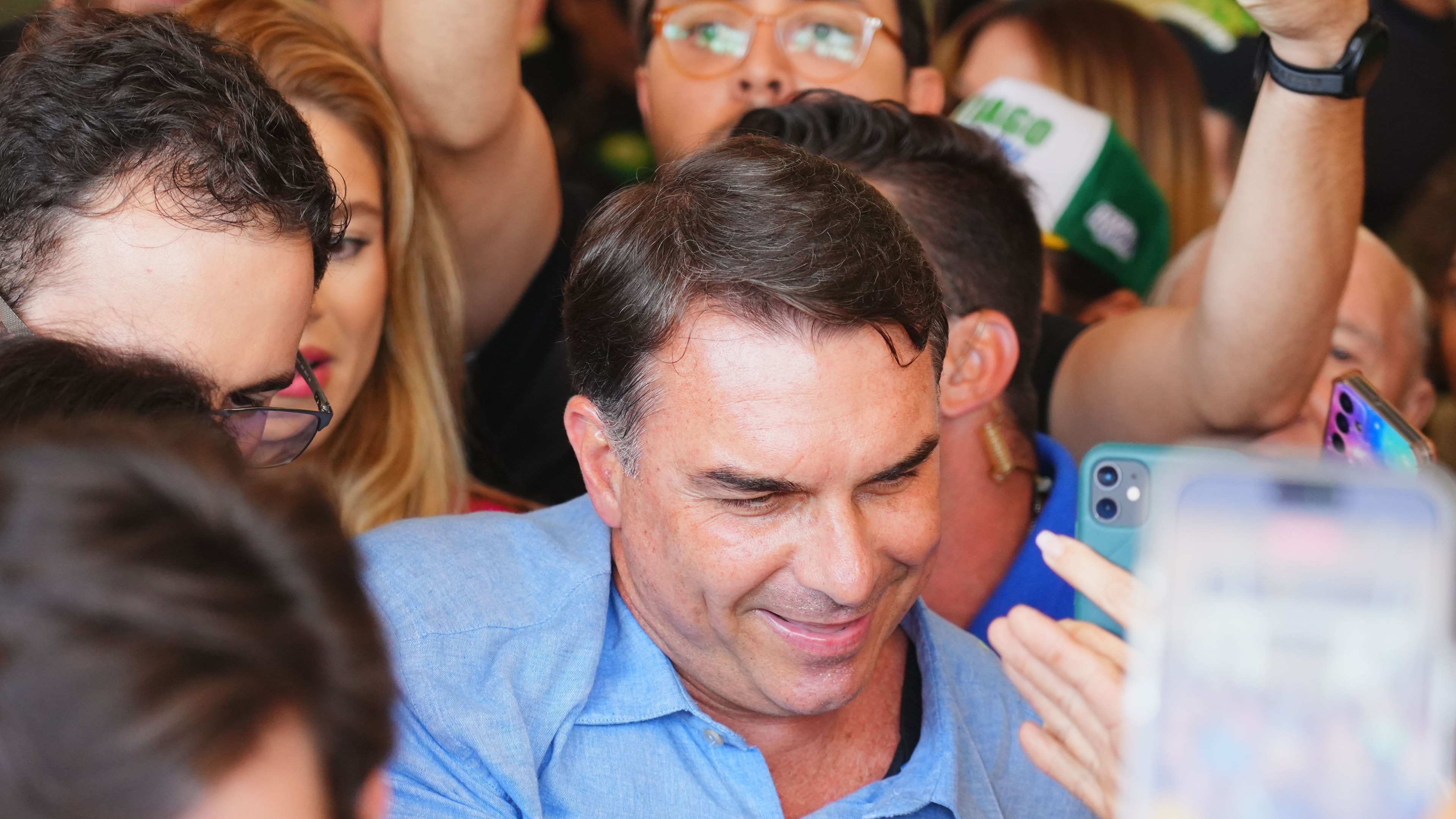 Real Time Big Data: Elmano tem 47% no 1º turno no CE; Ciro, 42%