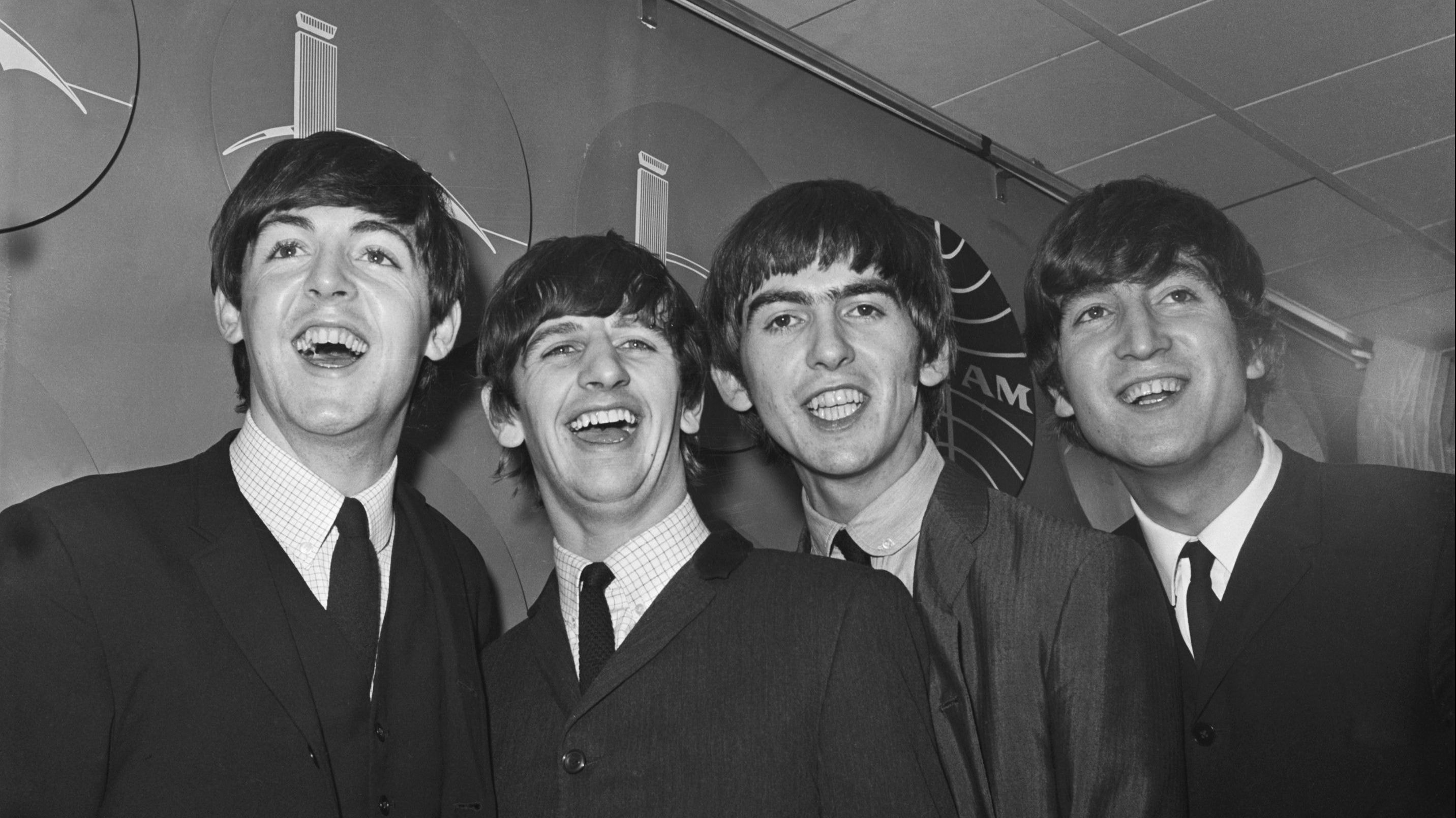 Paul McCartney relata situação inusitada em conviver com perda auditiva