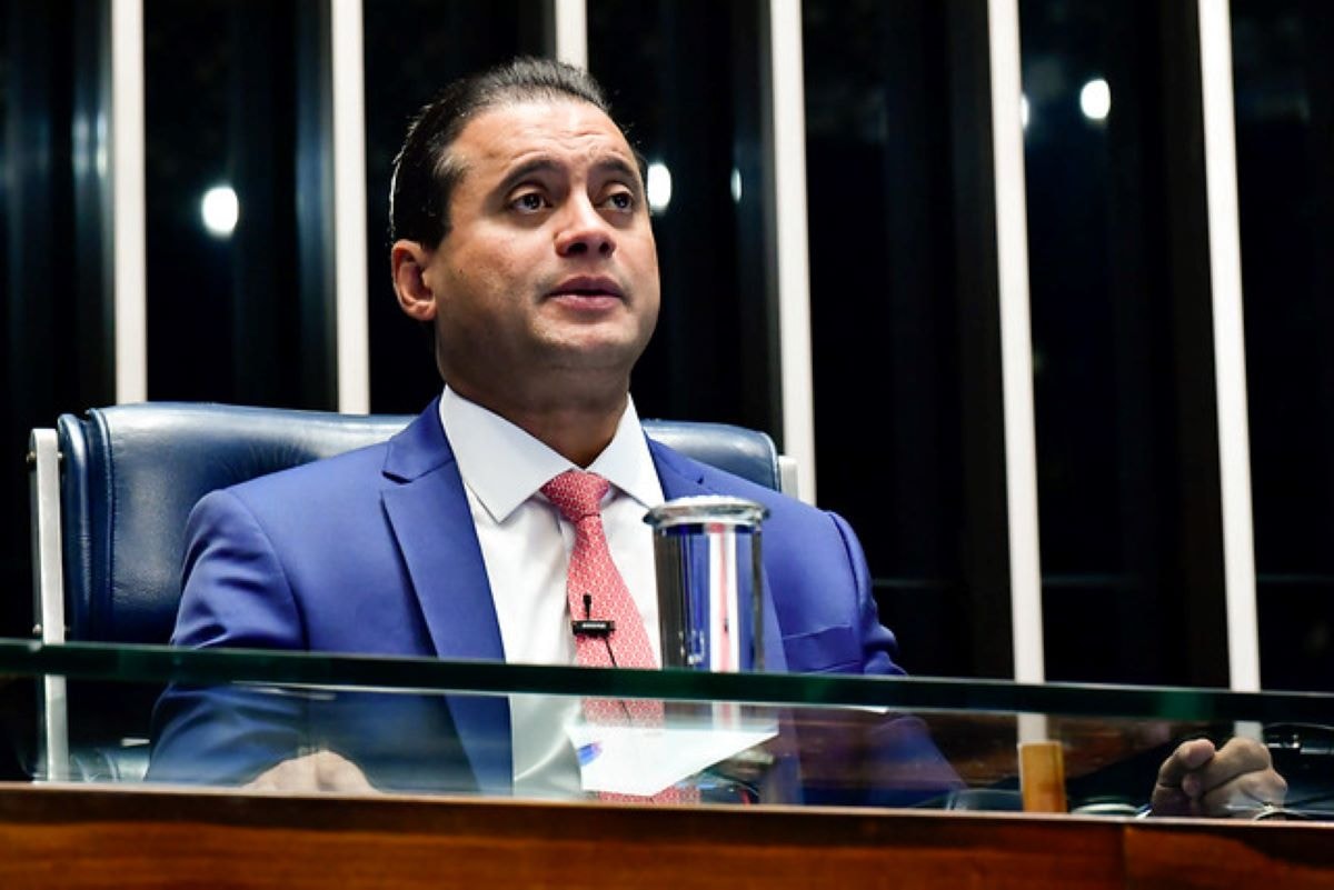 Fraudes no INSS: PF cita postos de combustíveis em esquema de lavagem