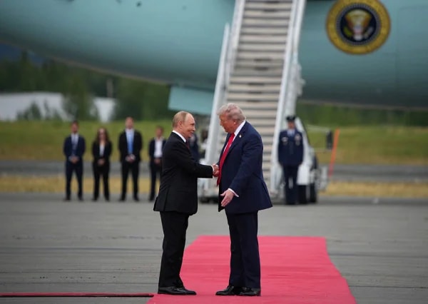 Putin envia carta a Trump pelos 250 anos da independência dos EUA