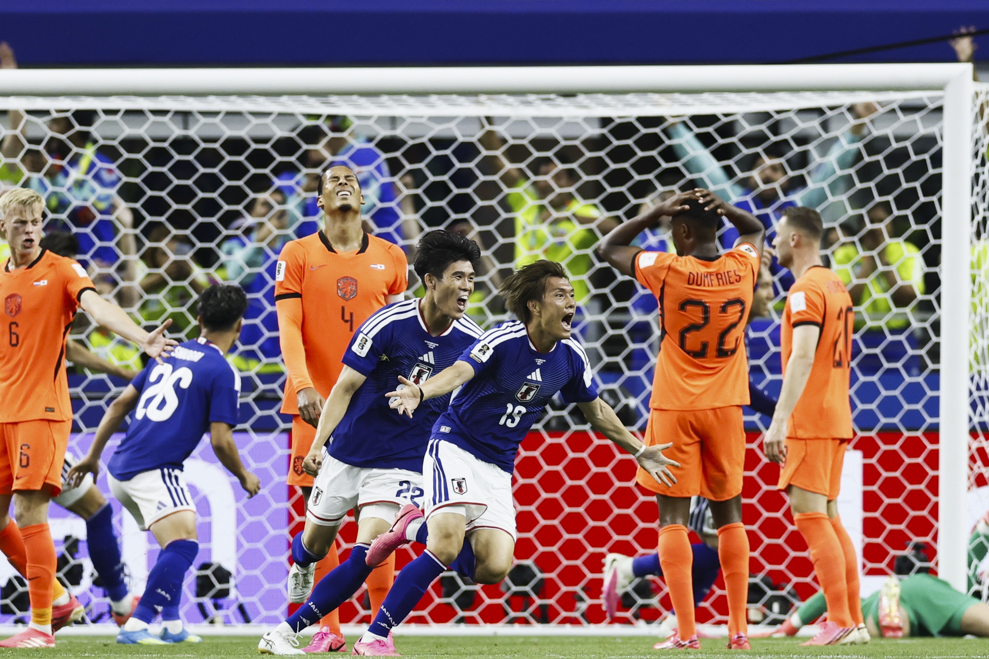Autor de gol da Holanda na Copa revela inspiração em Neymar: “É meu ídolo”