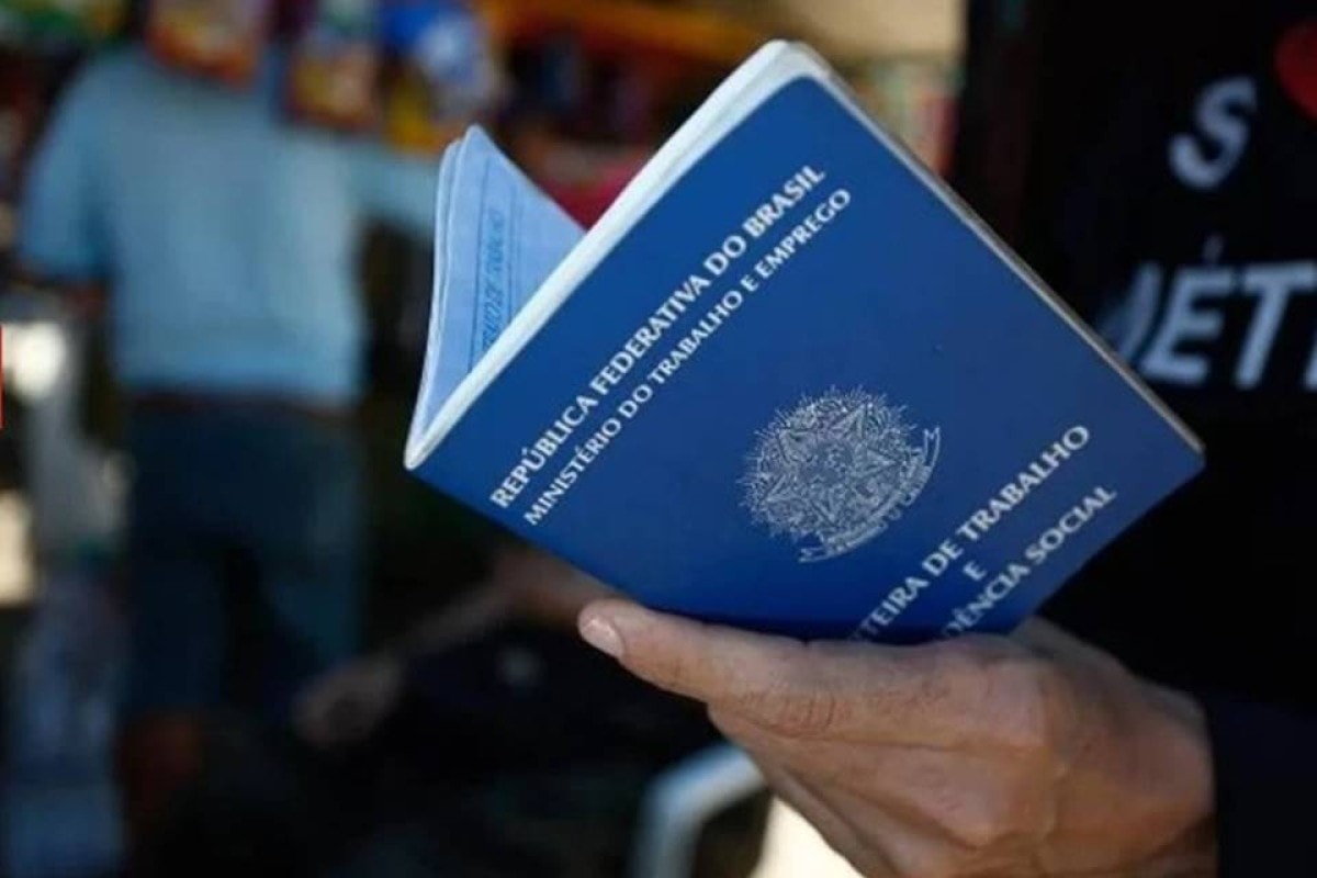 Agências do trabalhador têm 732 vagas e salários de até R$ 4,5 mil nesta 5ª