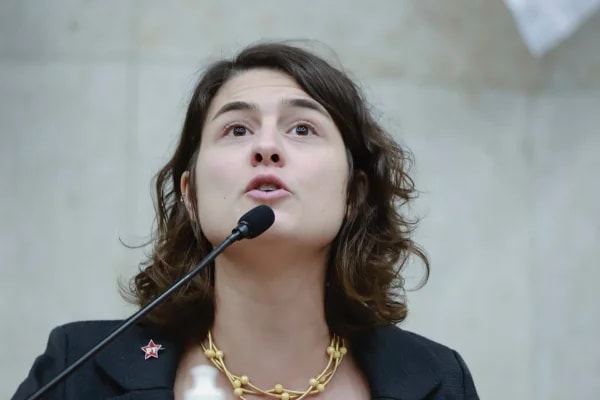 PT aposta em candidaturas jovens para ampliar presença no Congresso