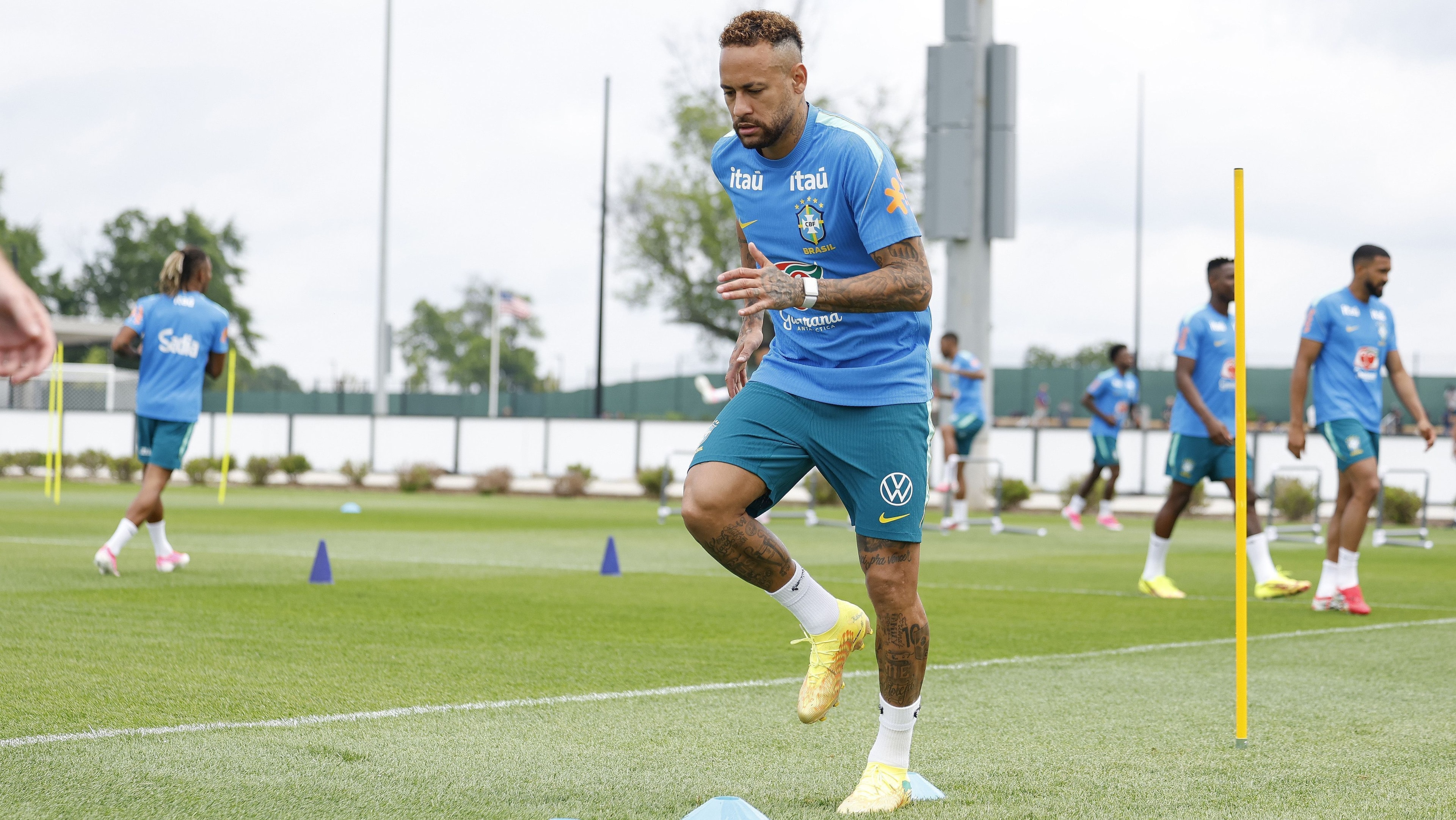Japonês que criticou Neymar ironiza brasileiros: “Têm bastante tempo livre”