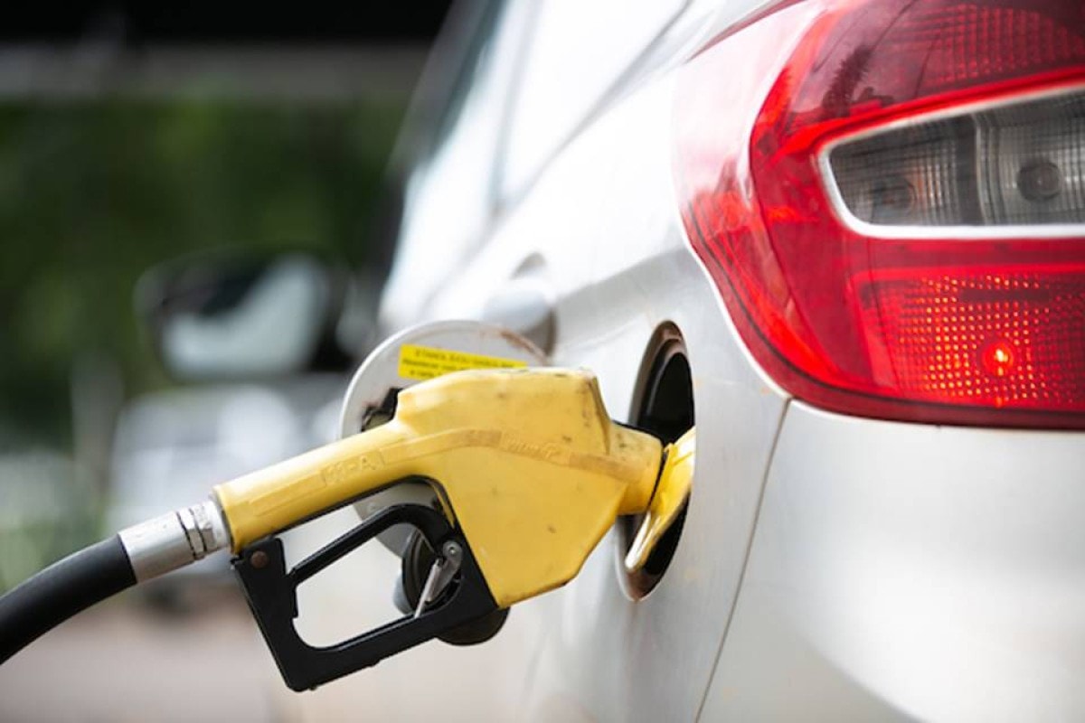 Governo prevê subsídio de R$ 0,44 por litro de gasolina, diz ministro