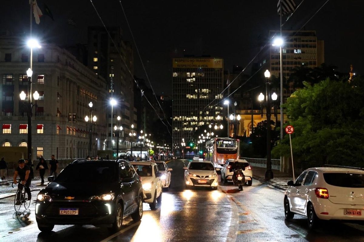 TJSP manda bloquear R$ 1 bilhão em bens em caso da iluminação de SP