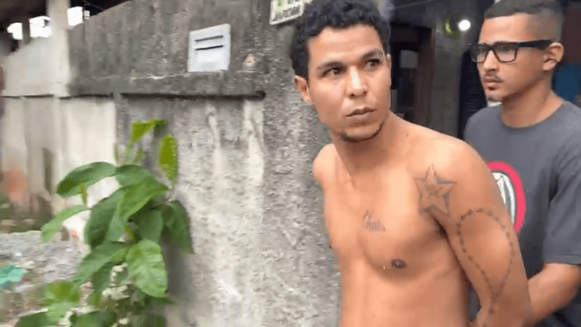 Prefeitura do Rio derruba casa de luxo utilizada por traficantes no Vidigal