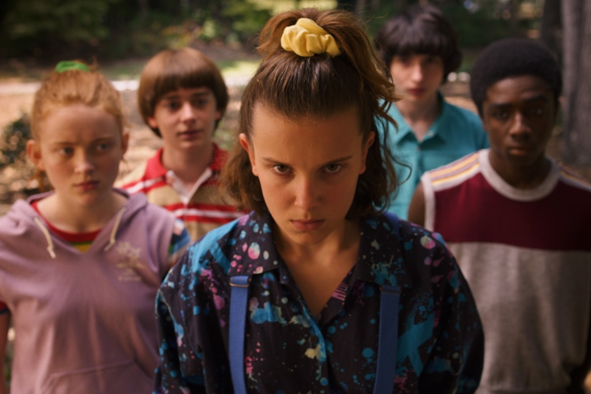 Atriz Millie Bobby Brown abriga 62 animais em sua fazenda nos EUA