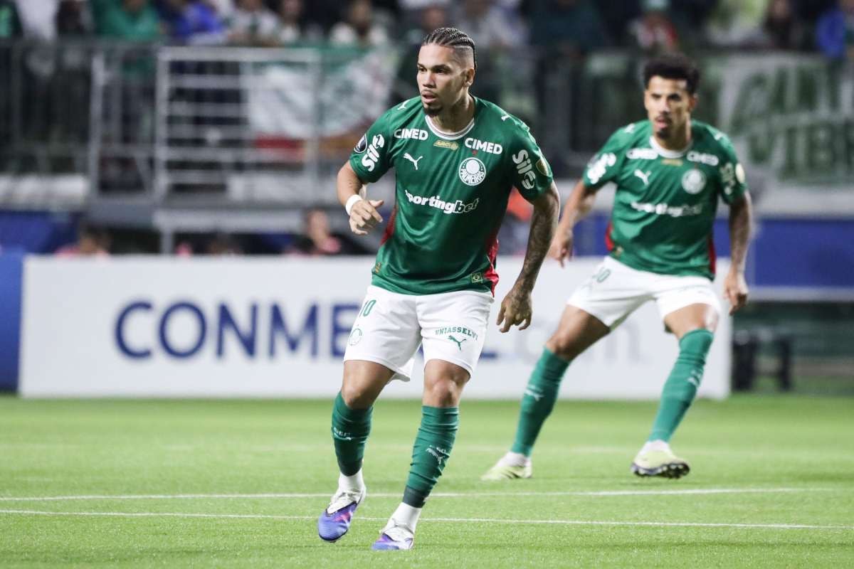 Paulinho enfrenta o Atlético-MG pelo Palmeiras; veja as odds