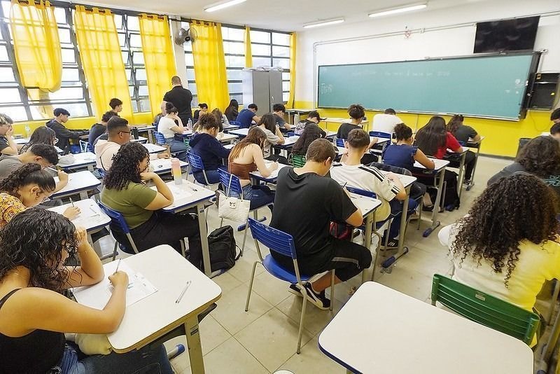 São Paulo é 2º no Pisa 2025 em média por estados; Paraná lidera