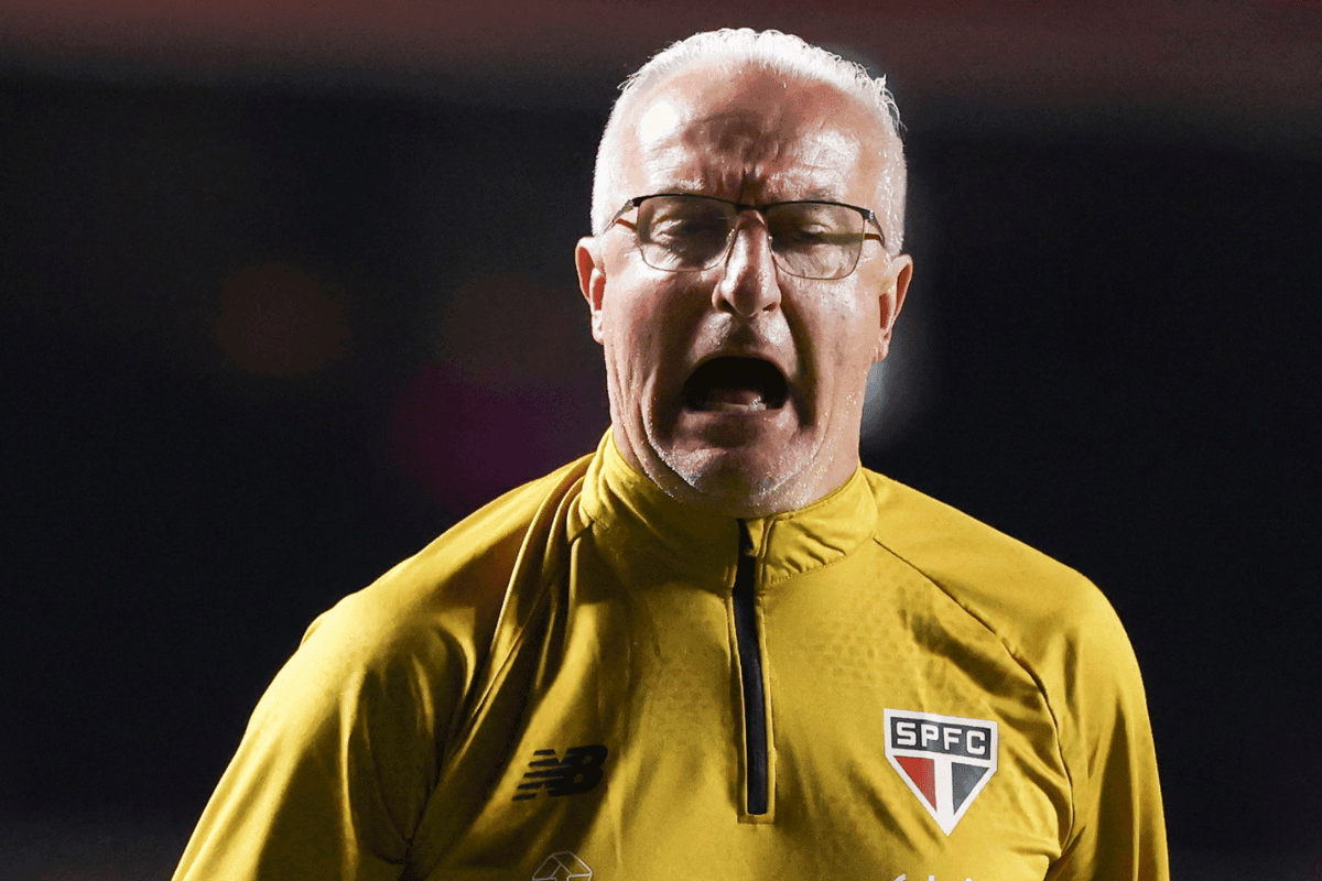 Dorival Júnior elogia entrega do São Paulo e pede constância ao elenco