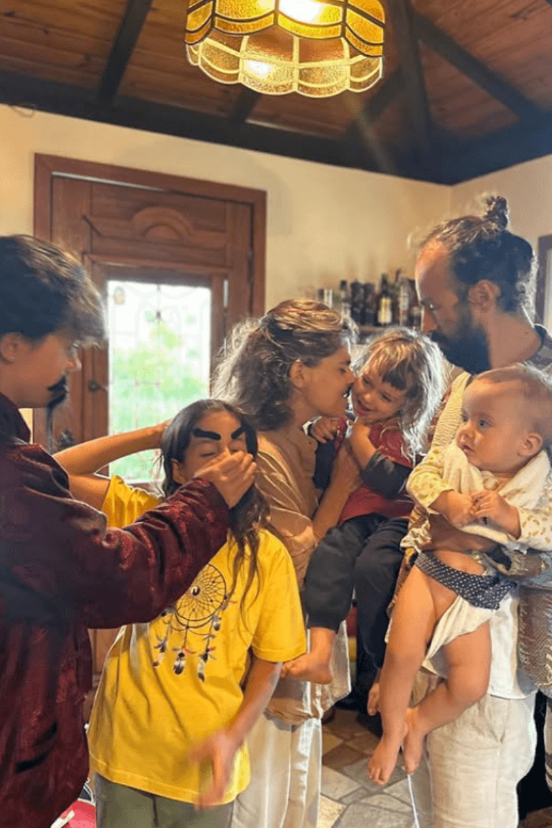Filha de Ana Maria Braga troca cidade por vida sustentável no interior
