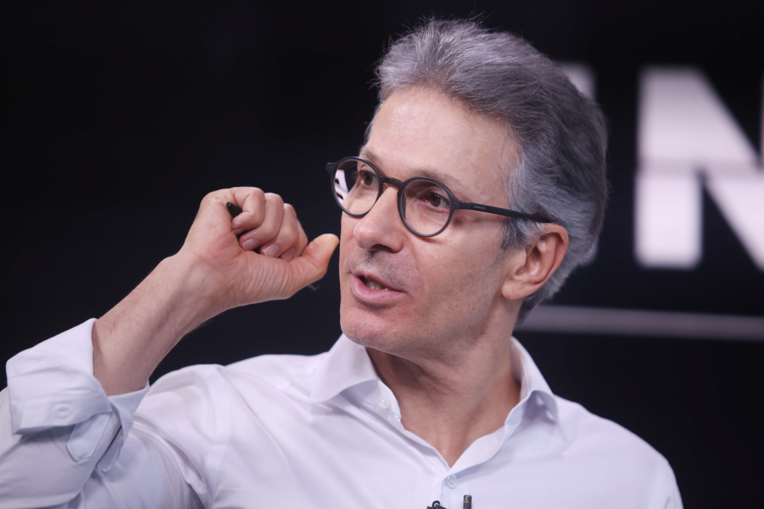 Em meio a polêmica com Flávio, Zema retoma pré-campanha com evento em BH