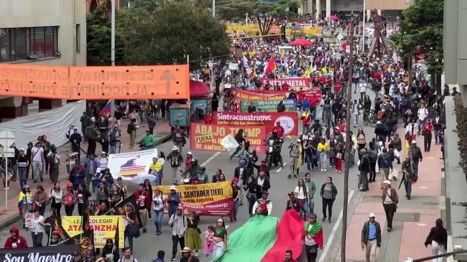 EUA enviam centenas de soldados para a América Latina, diz jornal