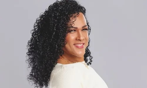Ex-vereadora Léo Kret é alvo de operação por desvio de verbas públicas