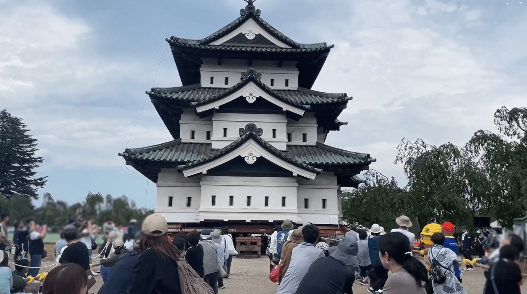 Um atentado horrorizou os japoneses e desde então isso serviu para mudar a política e uso de lixeiras nas ruas