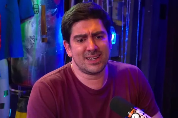 Marcelo Adnet fala sobre processo de “cura” após revelar abuso na infância