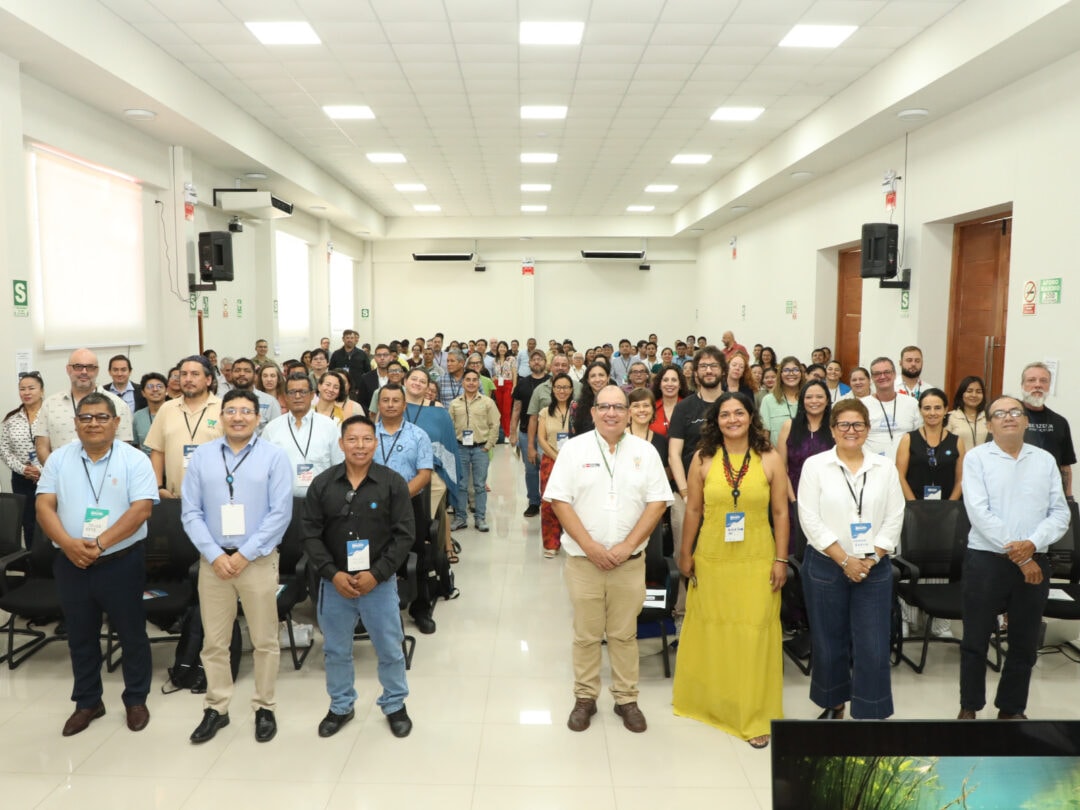 Especialistas de sete países iniciam ações em Iquitos para fortalecer a conservação da bacia amazônica