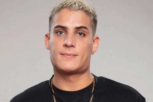 Tiago Ramos rebate críticas após se declarar à mãe de Neymar