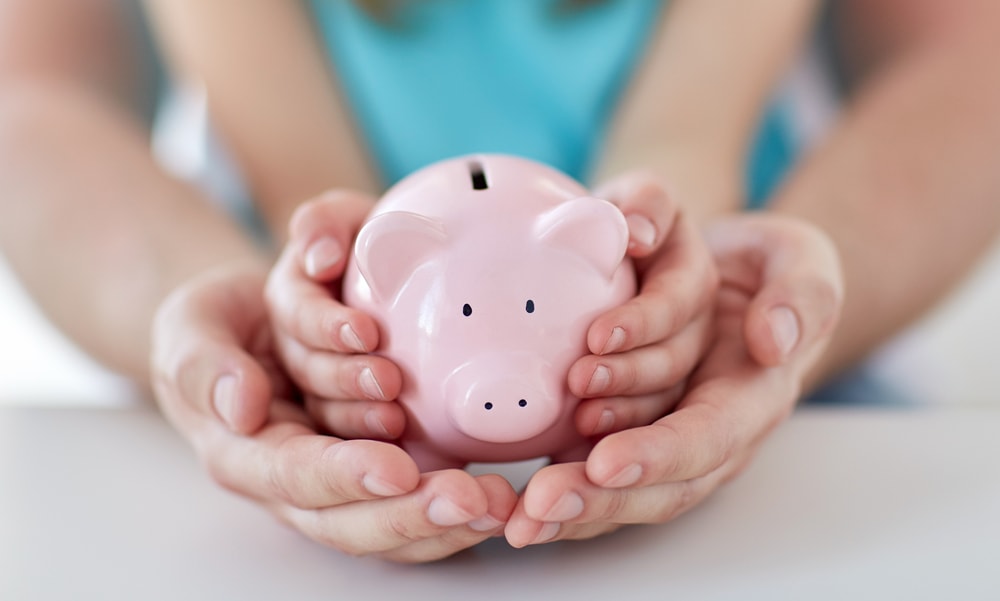 Educação financeira infantil: o que ensinar aos filhos em cada fase da vida