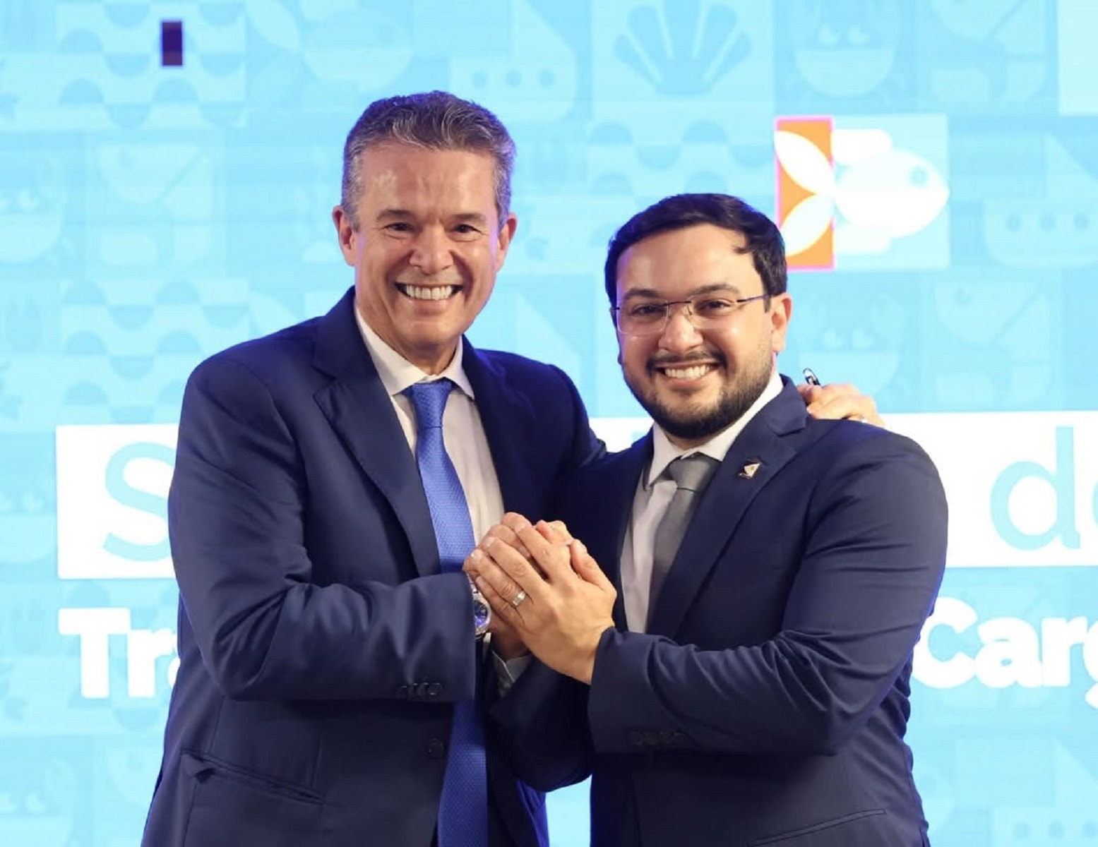 Ministro da Pesca recebeu auxílio emergencial enquanto tinha salário e bolsa de doutorado