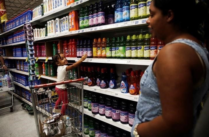 Setor de serviços do Brasil supera expectativas e fica estável em junho